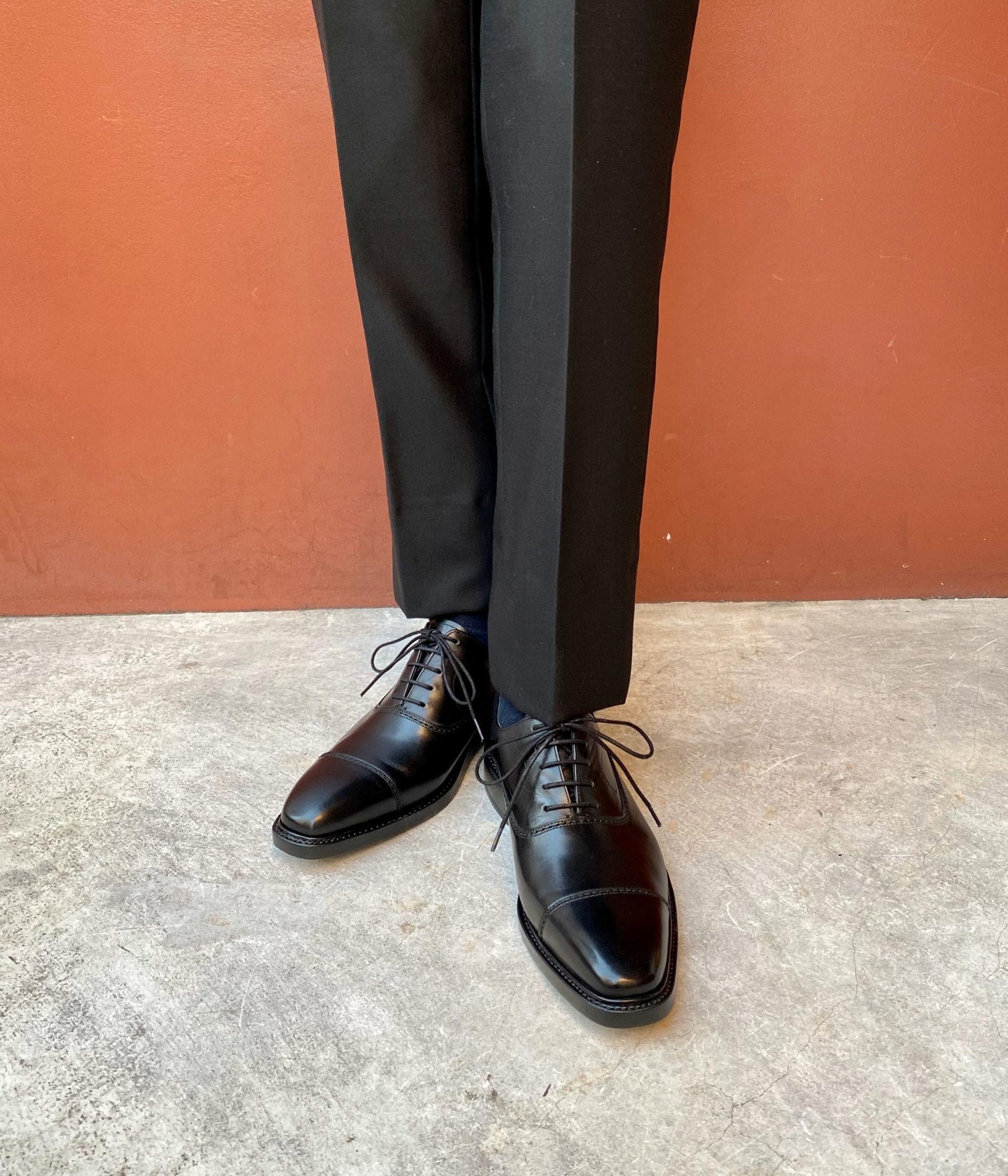 毎日が楽しくなる パンツと靴のスタイリング Argis 毎日が楽しくなる パンツと靴のスタイリング Argis