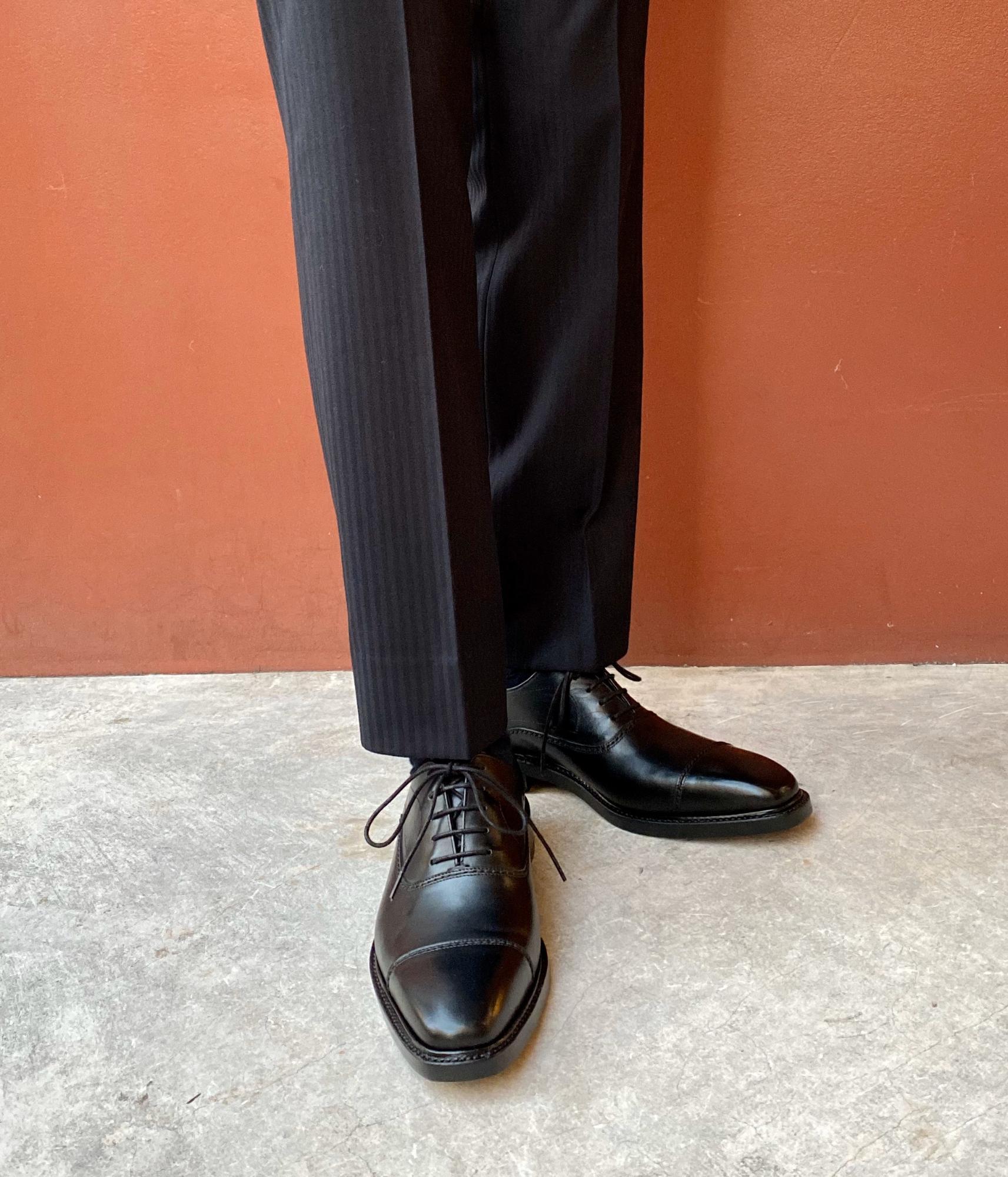 毎日が楽しくなる パンツと靴のスタイリング Argis 毎日が楽しくなる パンツと靴のスタイリング Argis